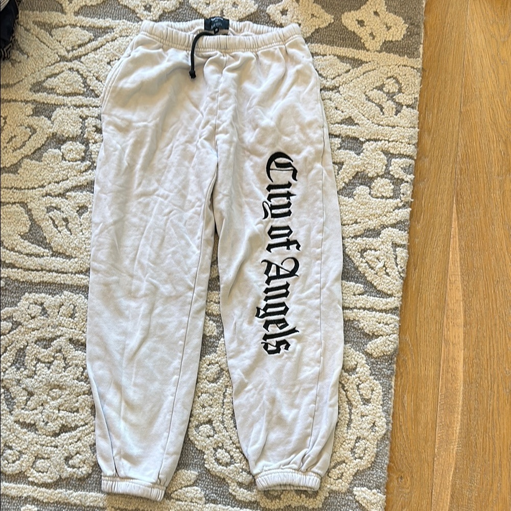Adaptation sweatpants